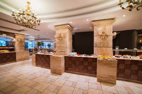 Malta hotel-maritim-buffet-al-ristorante-les-jardins.jpg
