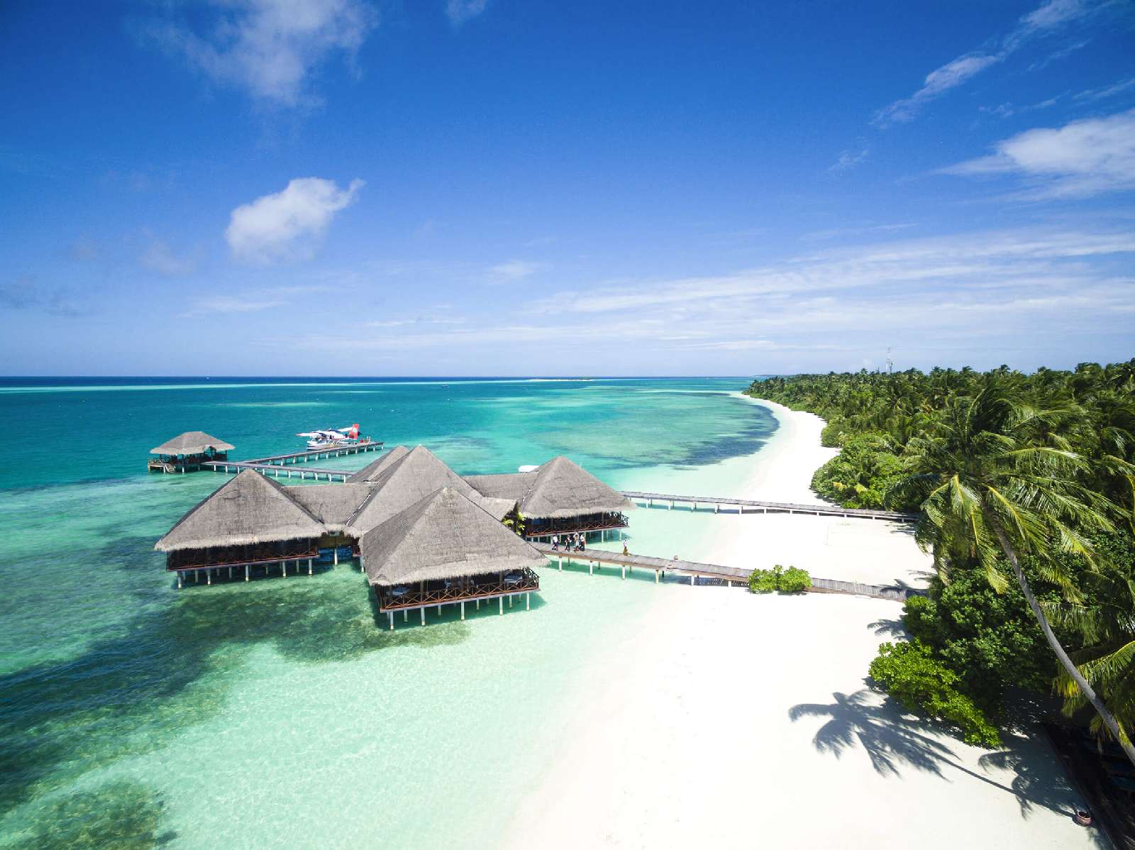 medhufushi-island-resort.jpg