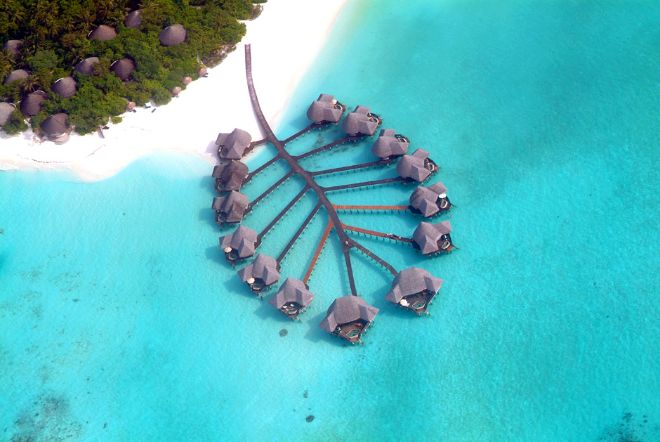 Coco Palm Dhuni Kolhu aerial-6-lagoon-villa-wing.jpg